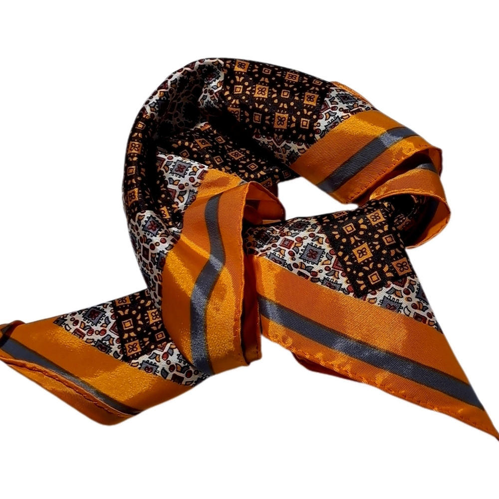 $2 When You Buy 10 Items Marked 🎄10/$20. Elegant Orange Patterned Scarf - Picture 3 of 5